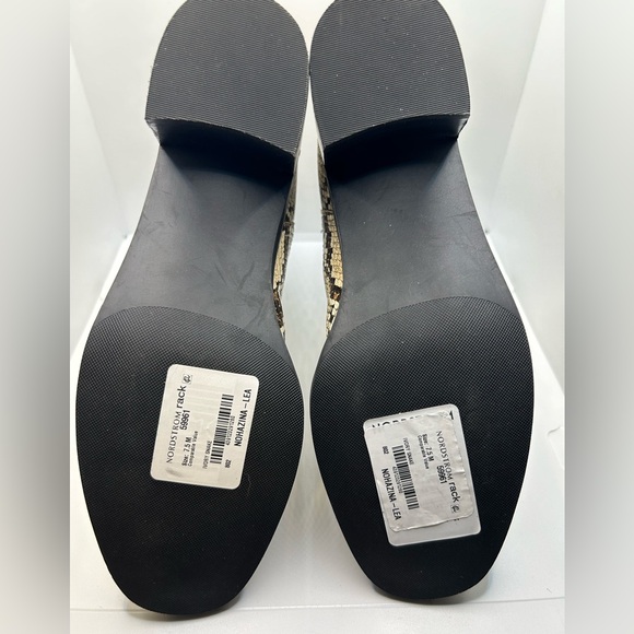 NWT Nordstrom Nohazina-Lea Caramel Snake Print Heel Ankle Boots Size: - Picture 10 of 10